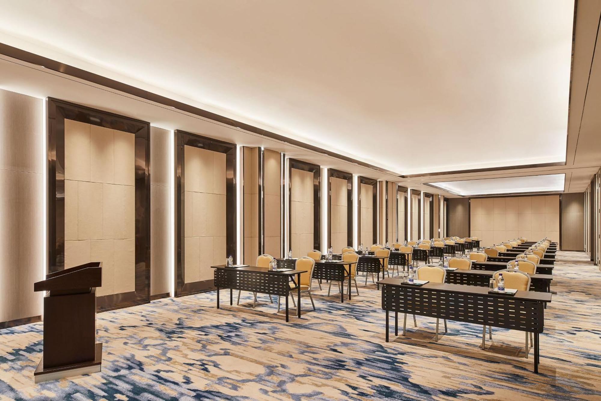 Готель The Westin Qingdao West Coast Екстер'єр фото